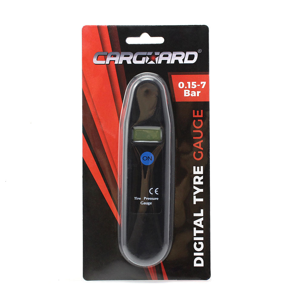 Manometru digital tester presiune pneuri - in utilizare