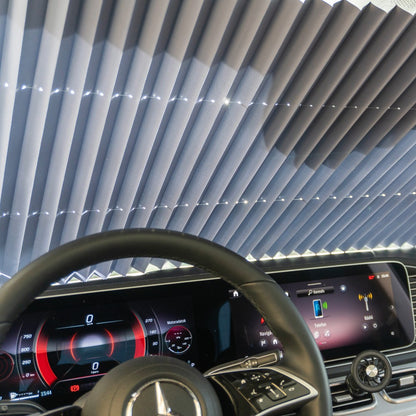 Parasolar auto retractabil Carguard - ventuze de prindere